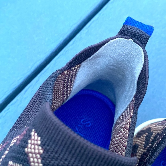 Rothy’s Chelsea Sneaker in Wildcat Limited Edition Sneakers-NEW - Picture 13 of 13